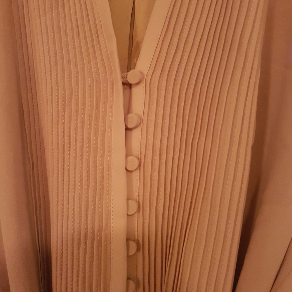 Dress - Picture 4 of 4
